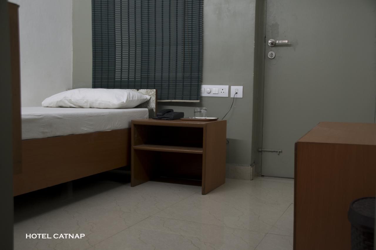 Hotel Catnap Mettuppalaiyam  ภายนอก รูปภาพ